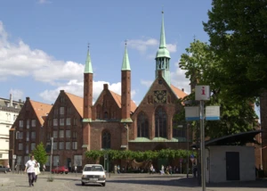 Heiligen-Geist-Hospital am Koberg in Lübeck, nachmittags