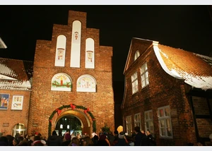 Riesen-Adventskalender Kremper Tor